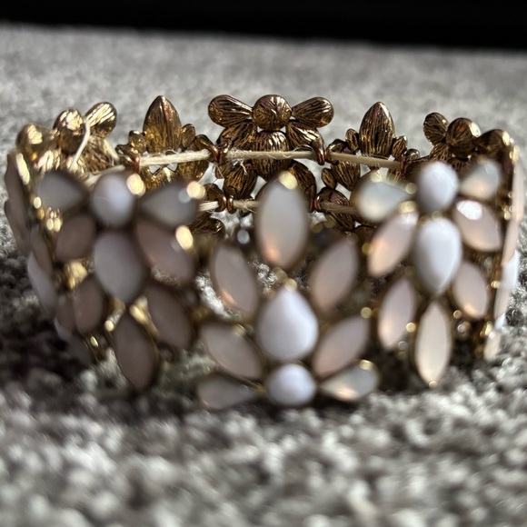 LOFT -STRETCH -BRACELET
Opal/White/Pink - Picture 5 of 11